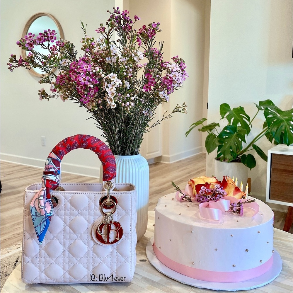 💗SOLD💗 Authentic Lady Dior ABC Powder Pink Small - Picture 2 of 6
